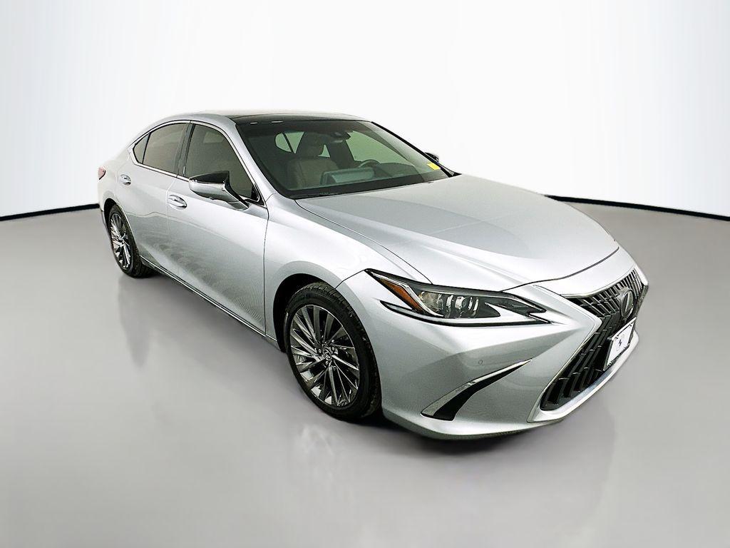 used 2025 Lexus ES 350 car, priced at $46,831