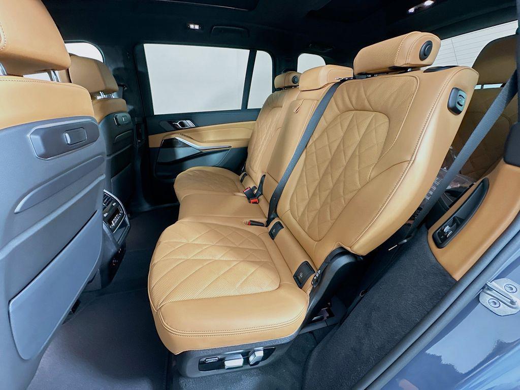 new 2026 BMW X7 car, priced at $94,185