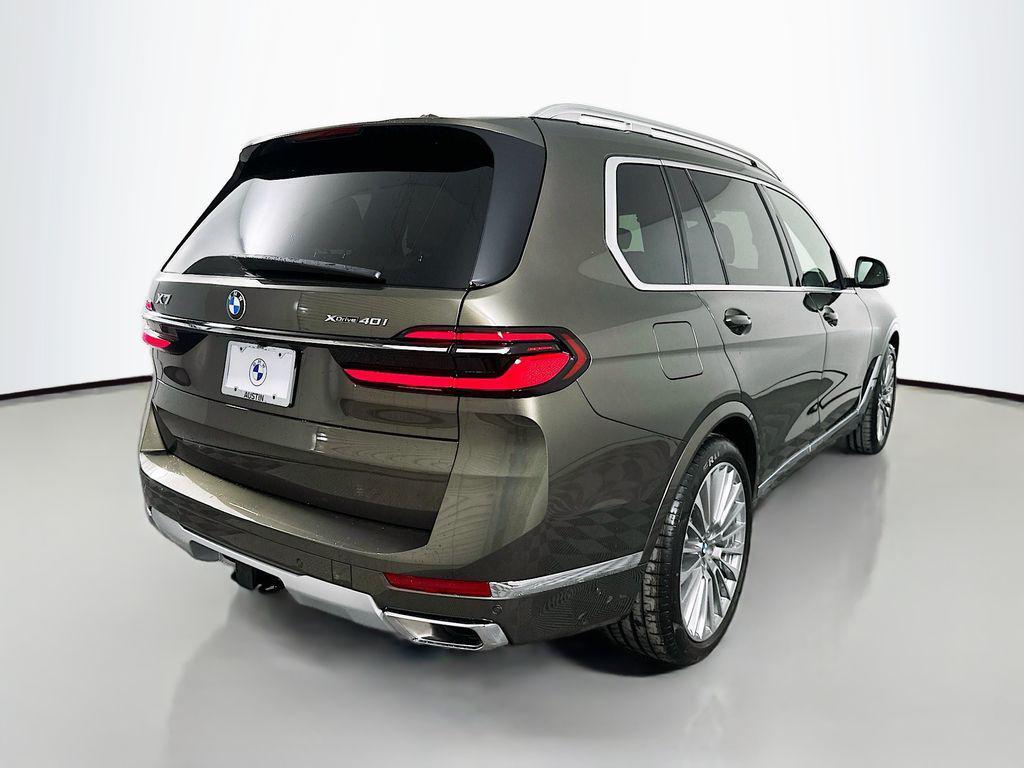 new 2026 BMW X7 car, priced at $102,685