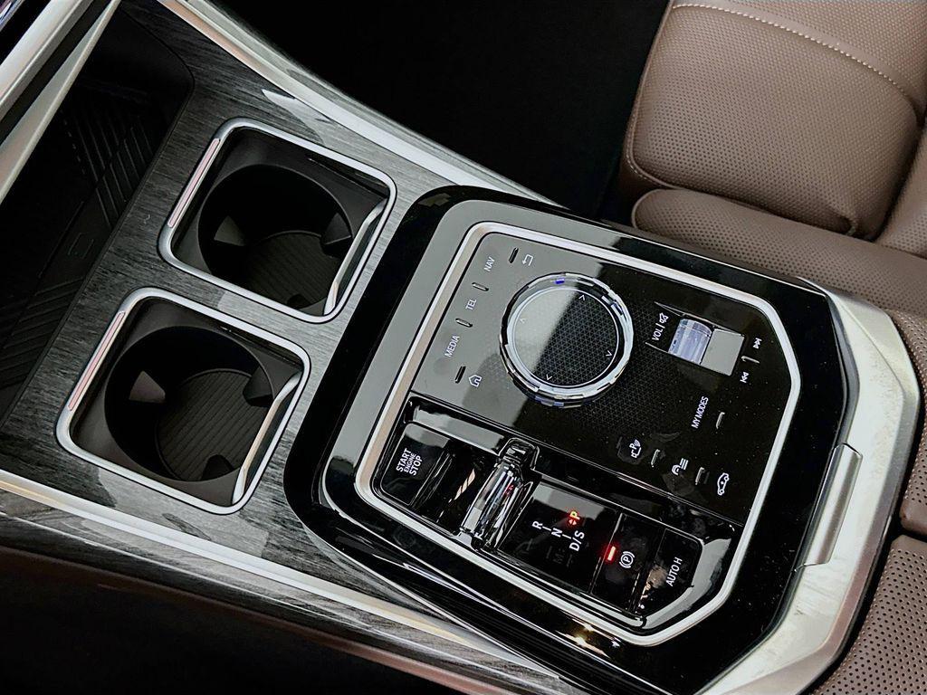 new 2026 BMW 750e car, priced at $123,275