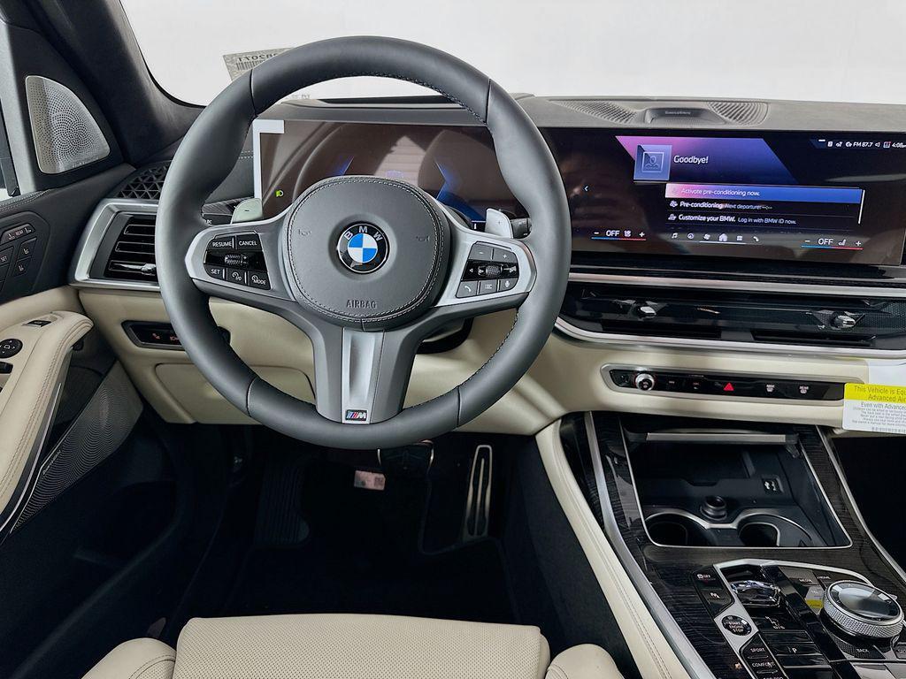 new 2026 BMW X7 car, priced at $110,385
