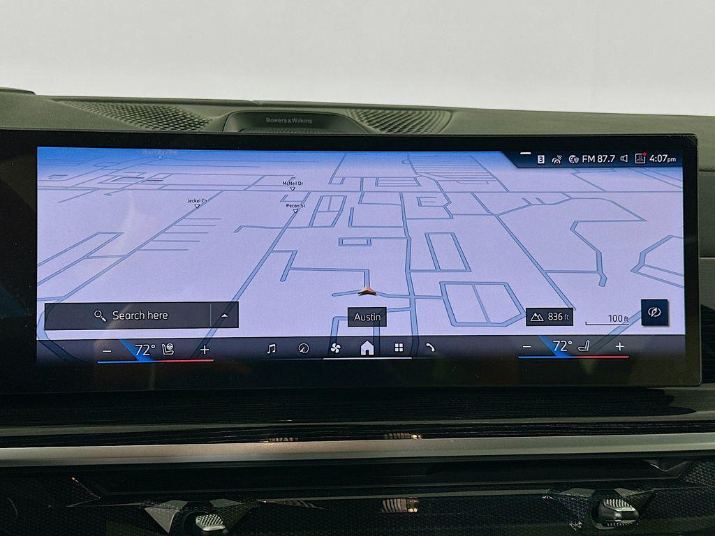 new 2026 BMW X7 car, priced at $110,385