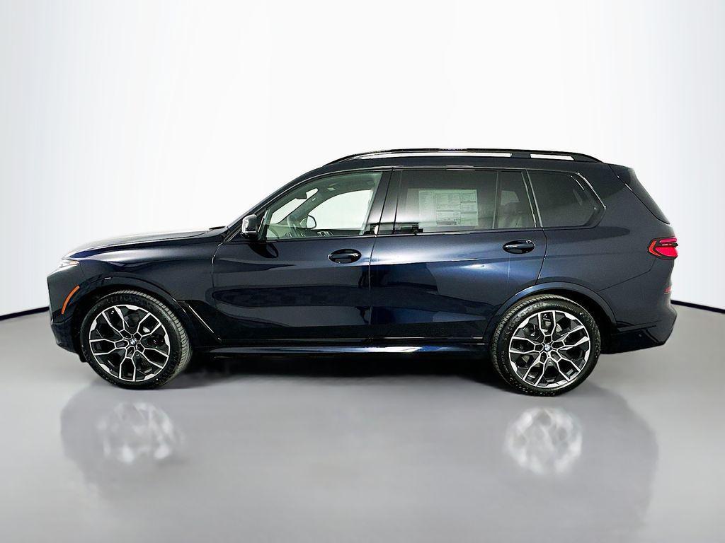new 2026 BMW X7 car, priced at $110,385