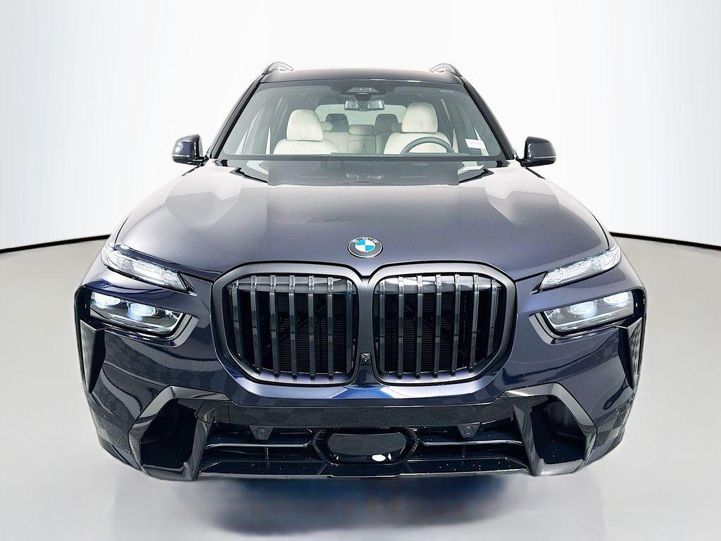 new 2026 BMW X7 car, priced at $110,385