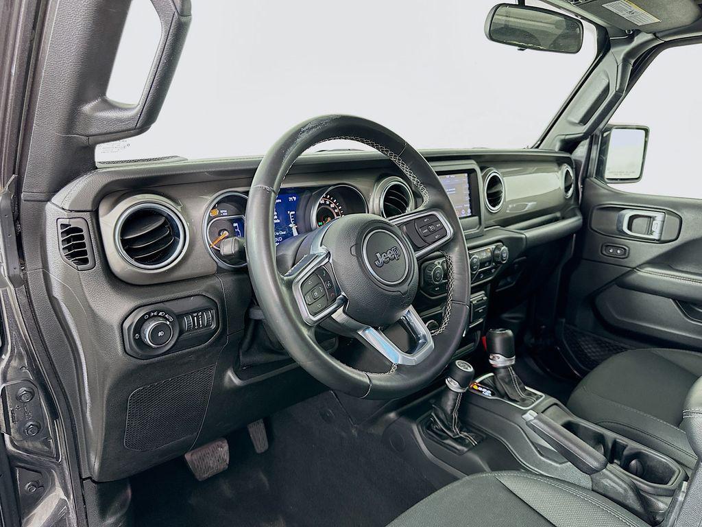 used 2020 Jeep Wrangler Unlimited car, priced at $25,610