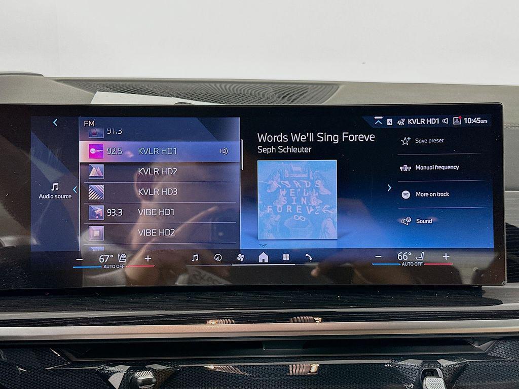 new 2026 BMW X7 car, priced at $99,985