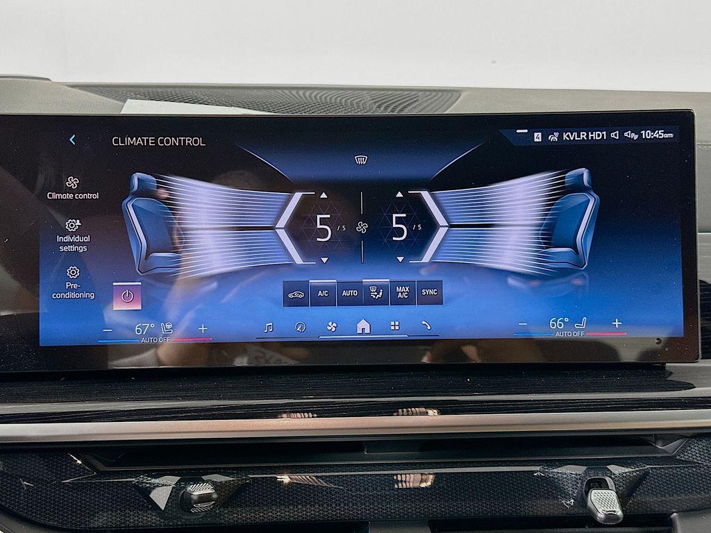 new 2026 BMW X7 car, priced at $99,985