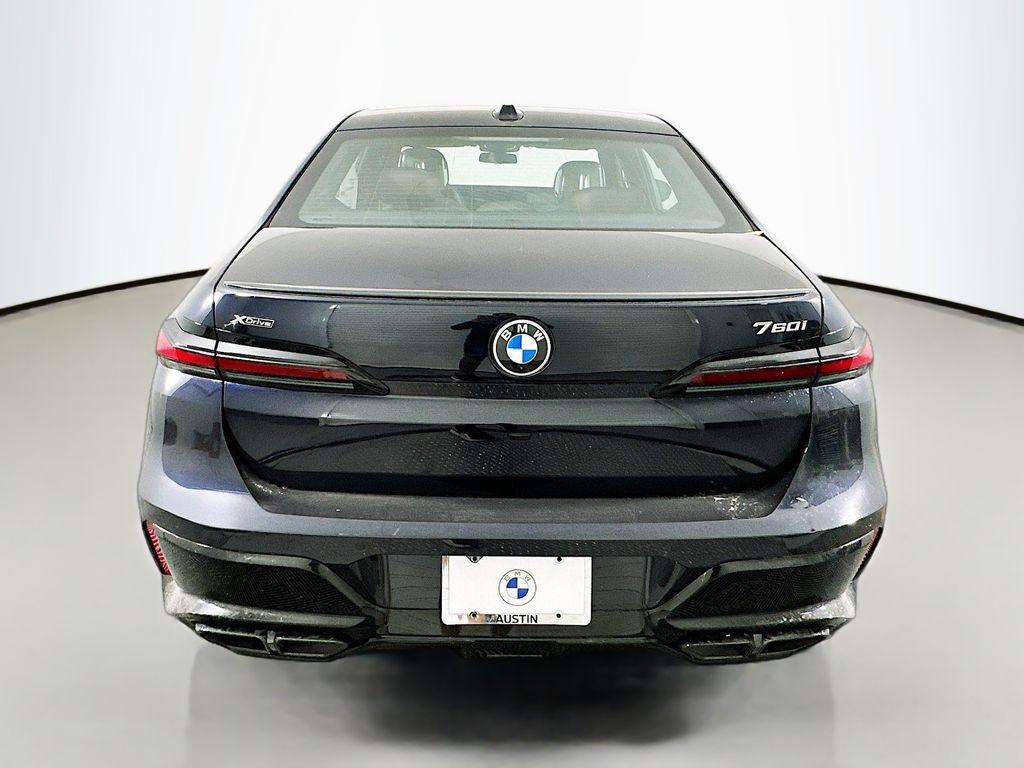 new 2025 BMW 760 car, priced at $139,650