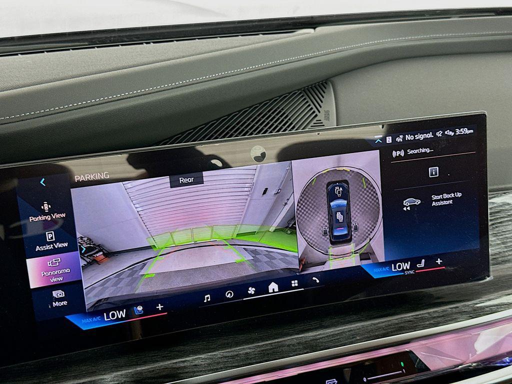 new 2025 BMW 760 car, priced at $133,930