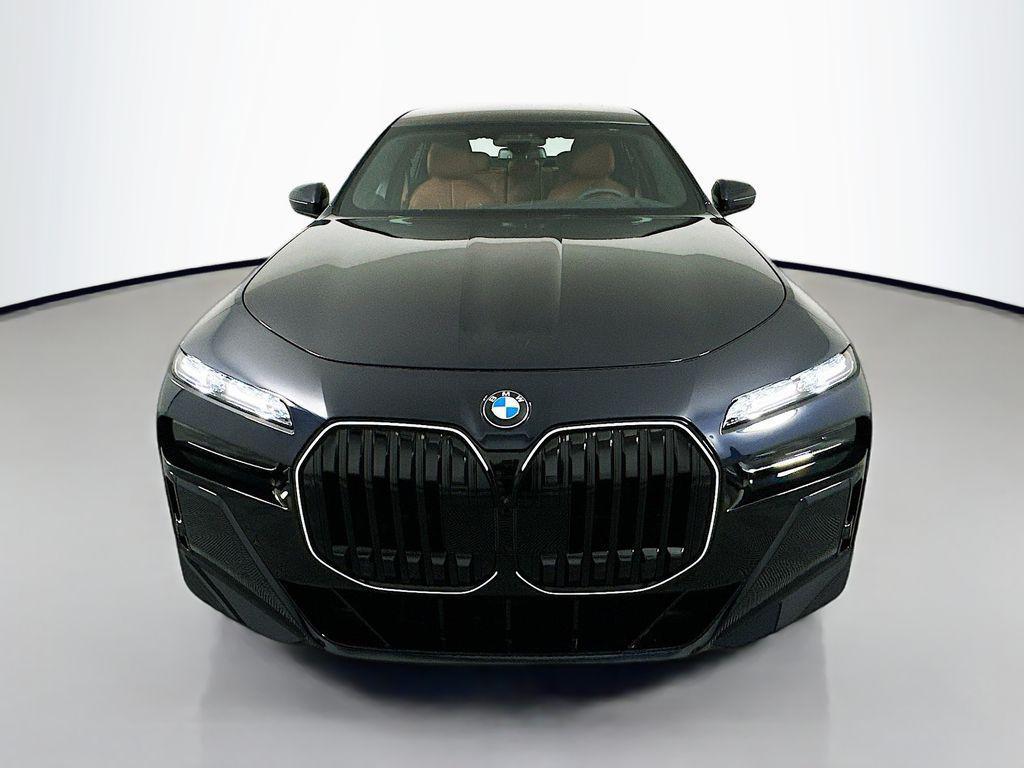new 2025 BMW 760 car, priced at $133,930