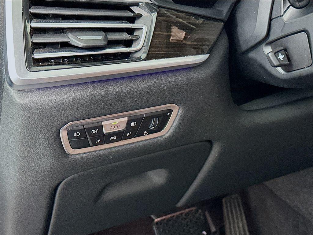 used 2021 BMW X7 car, priced at $41,539