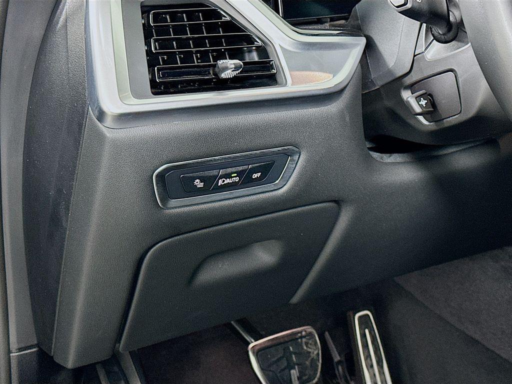 used 2024 BMW X7 car, priced at $61,998