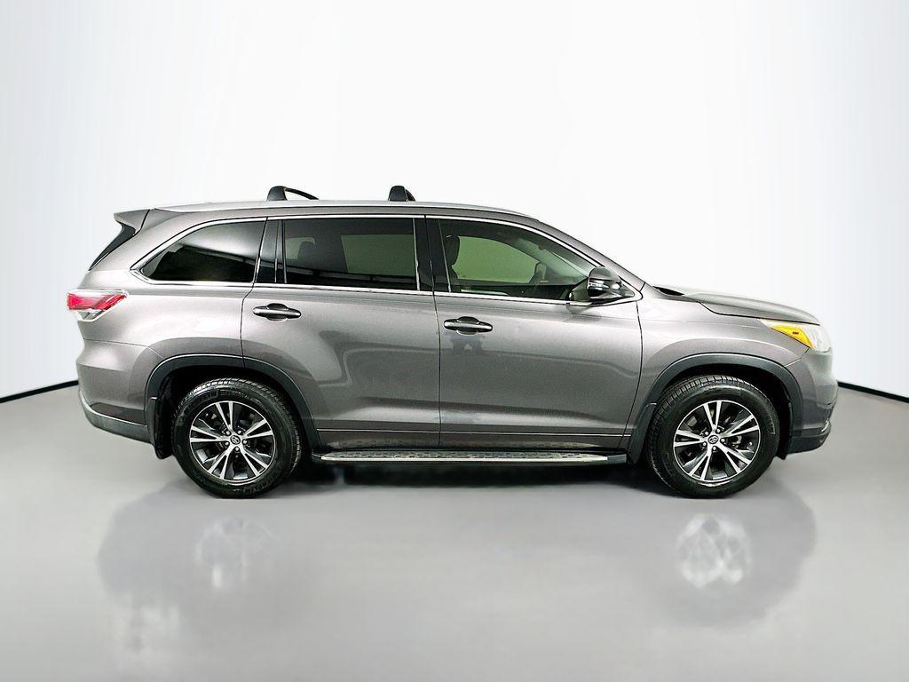 used 2016 Toyota Highlander car, priced at $17,980