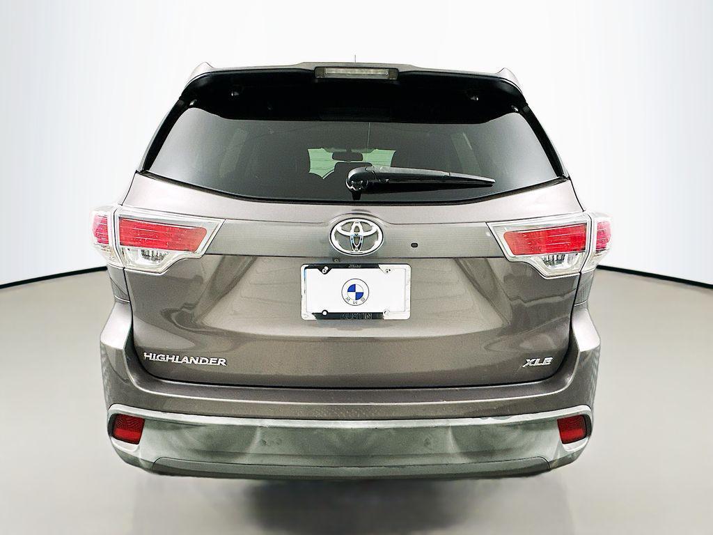 used 2016 Toyota Highlander car, priced at $17,980