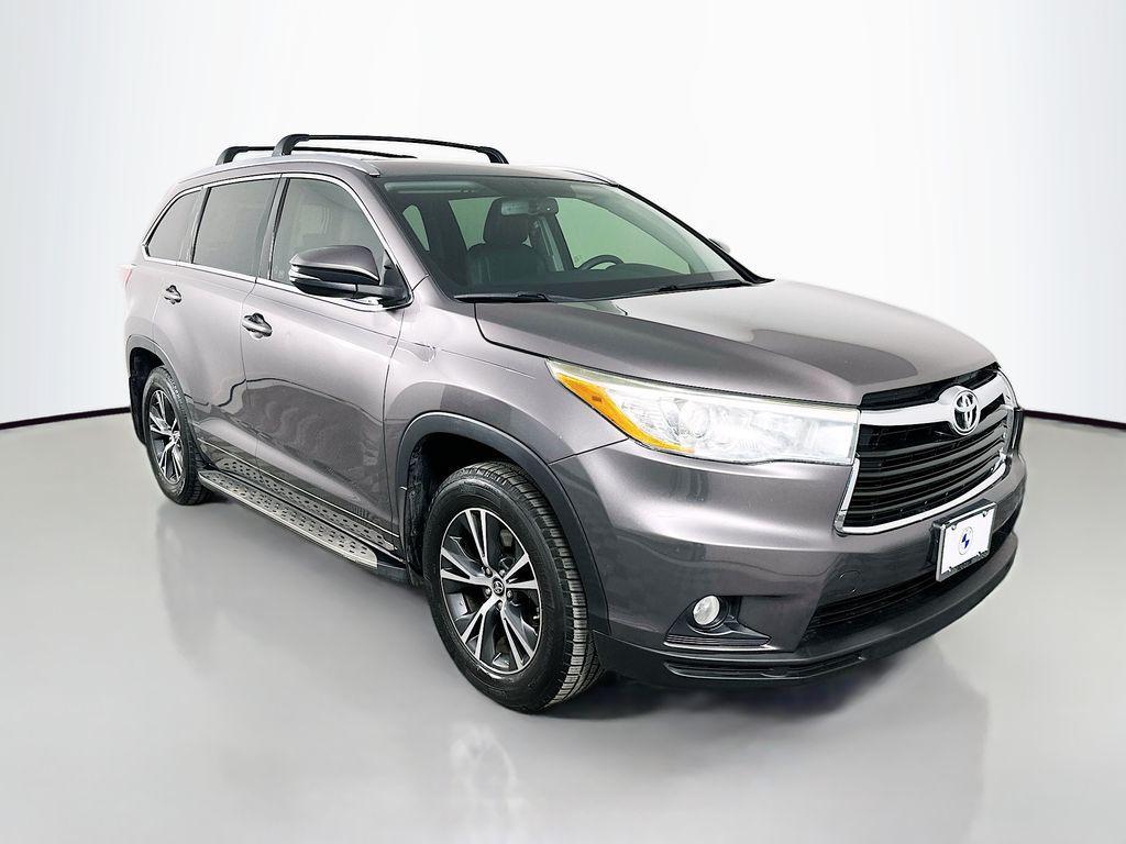 used 2016 Toyota Highlander car, priced at $17,980