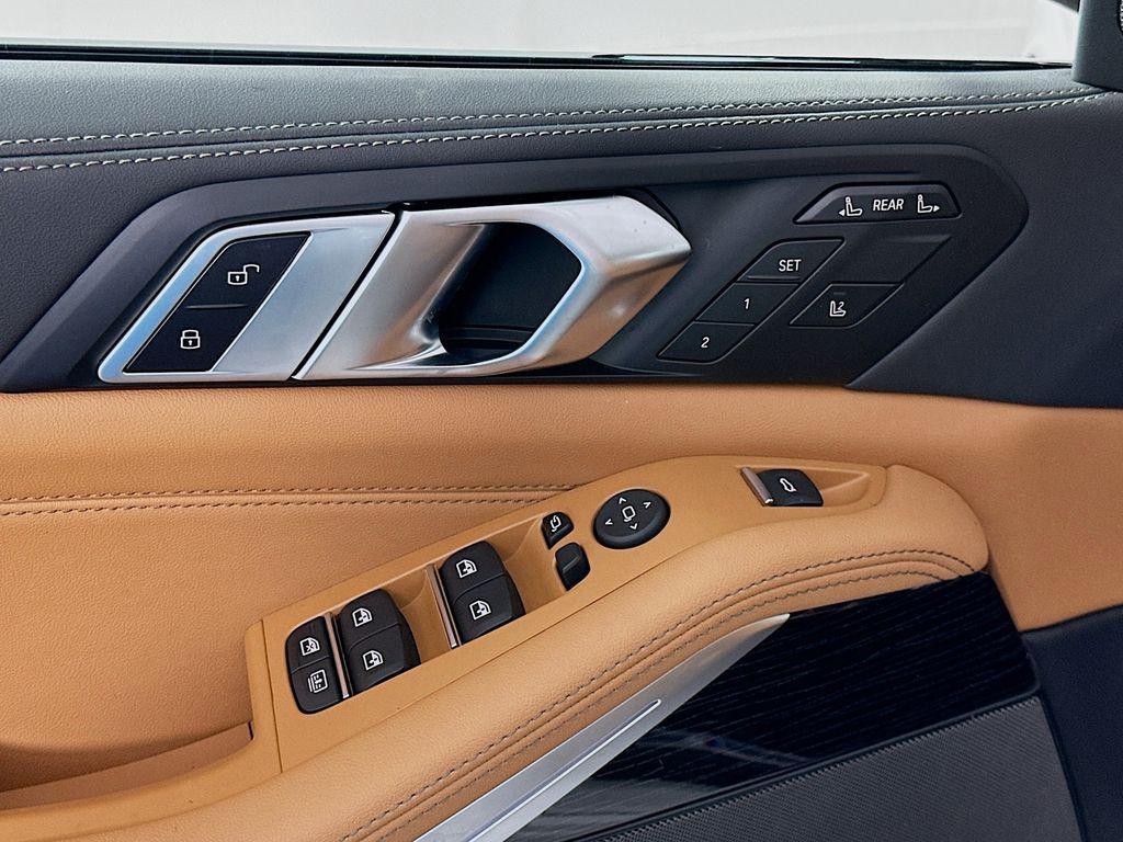 new 2026 BMW X7 car, priced at $100,535
