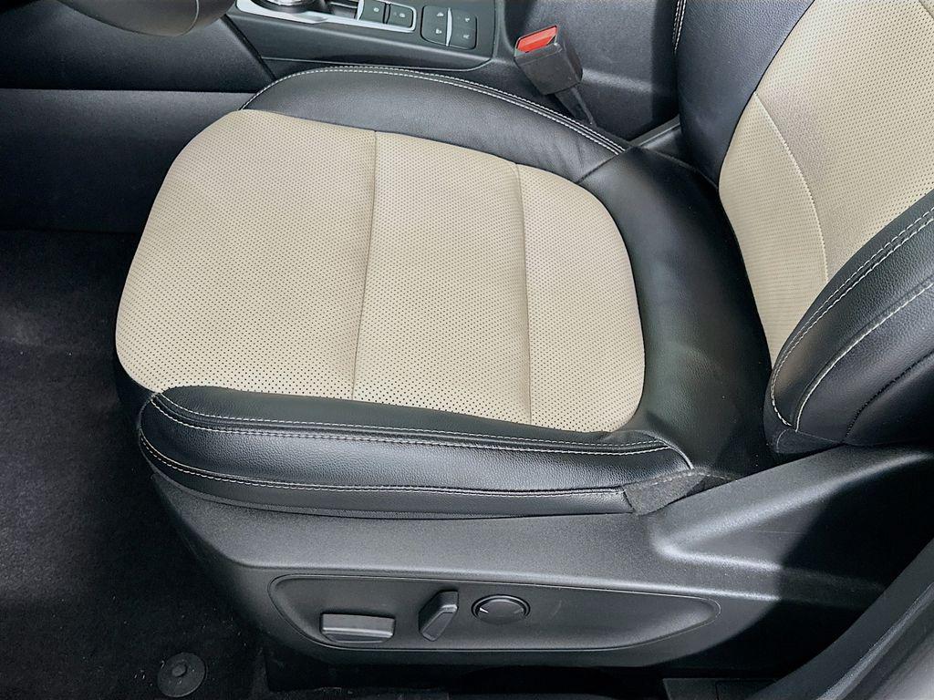 used 2022 Ford Escape car, priced at $23,980