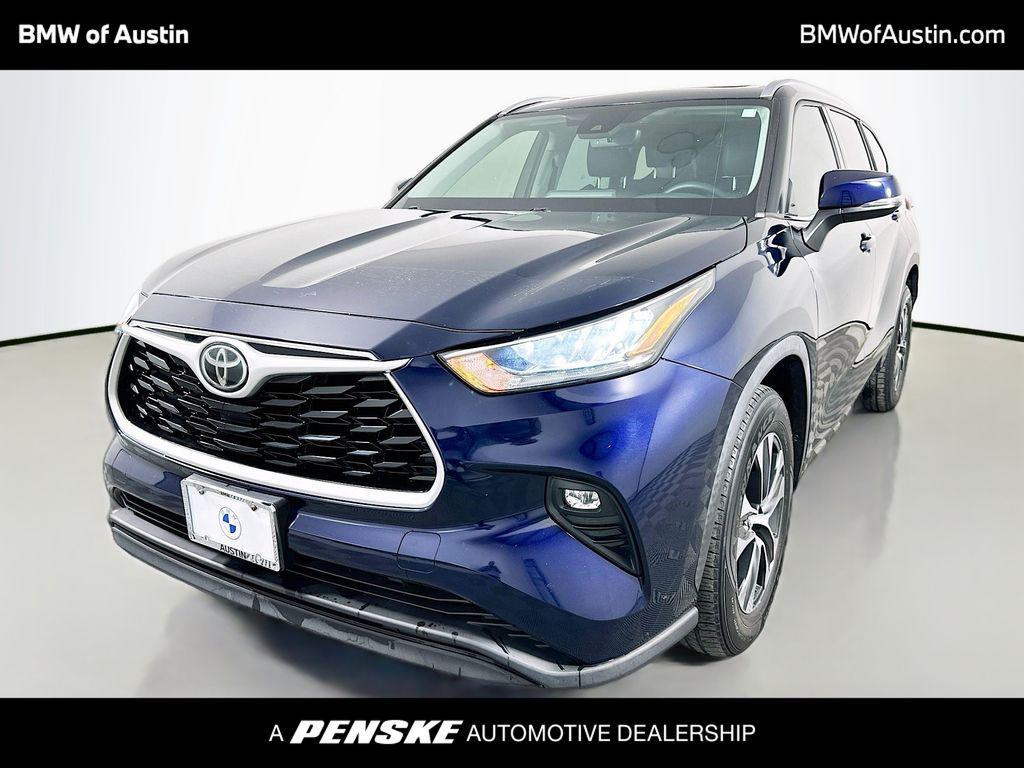 used 2020 Toyota Highlander car, priced at $25,980