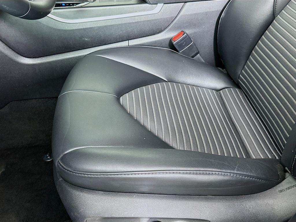 used 2021 Toyota Highlander car, priced at $28,984