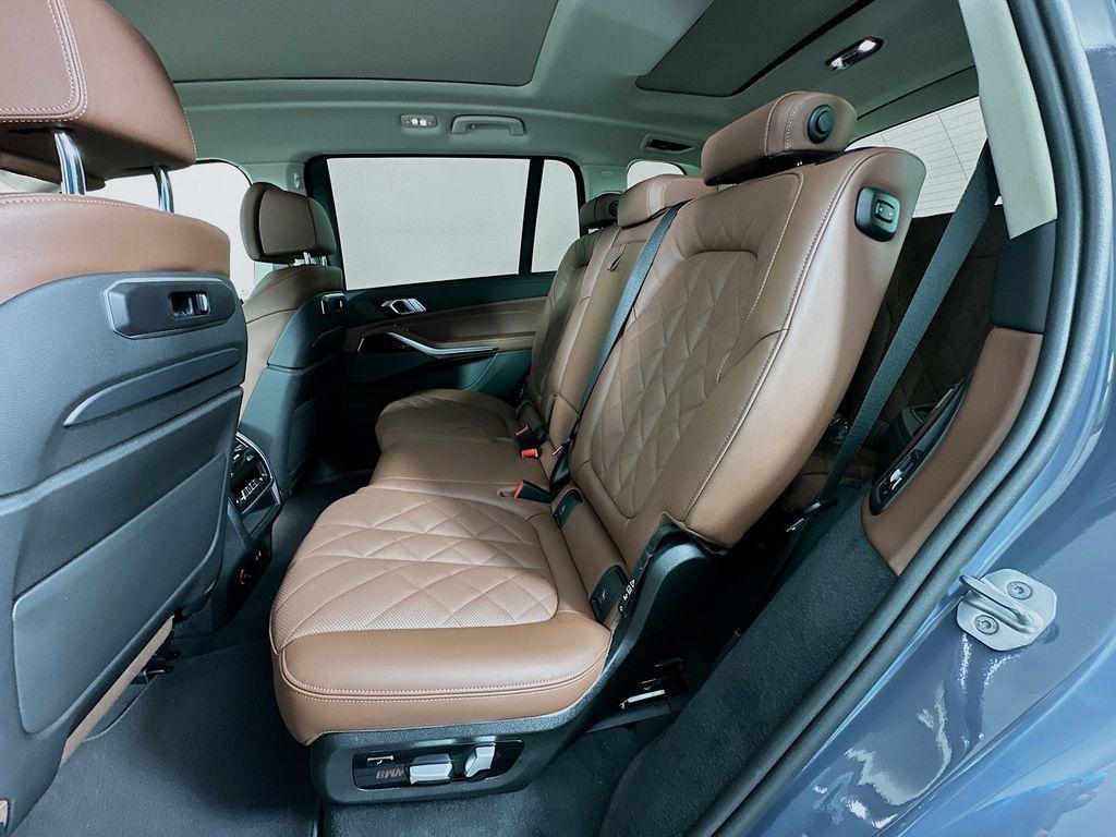 new 2026 BMW X7 car, priced at $93,225