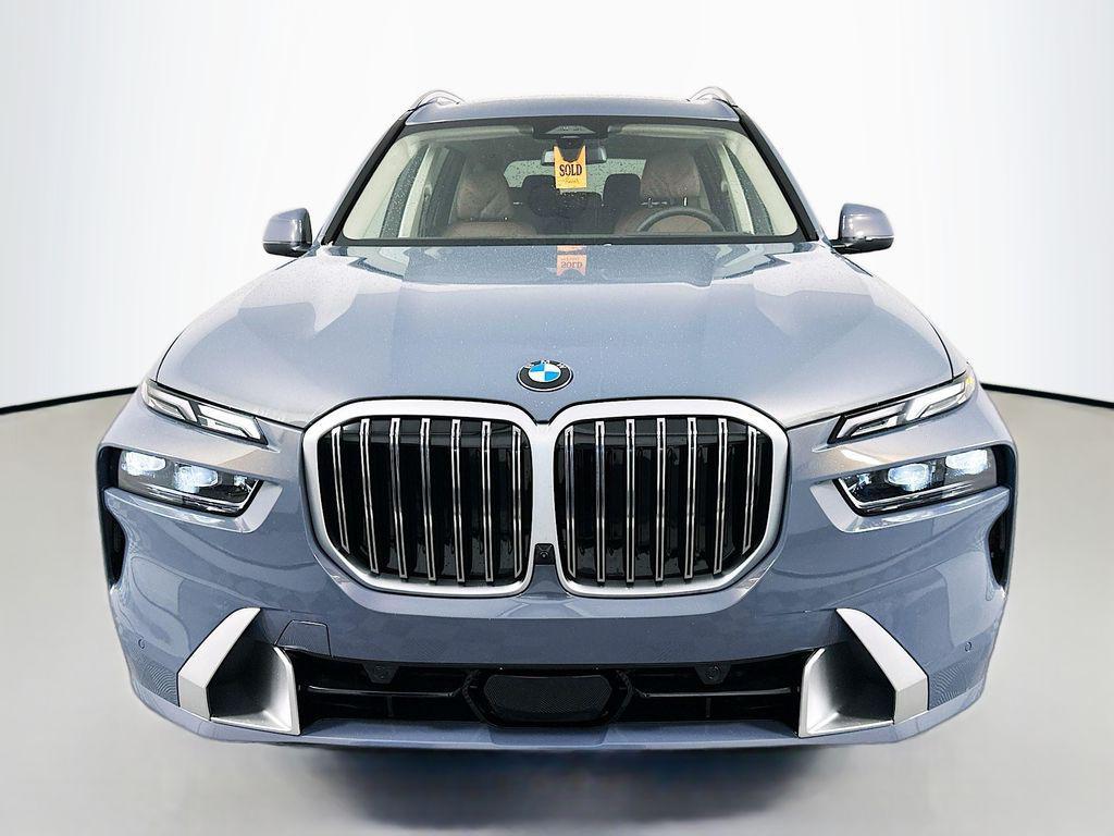 new 2026 BMW X7 car, priced at $93,225