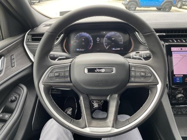 new 2025 Jeep Grand Cherokee car, priced at $54,248