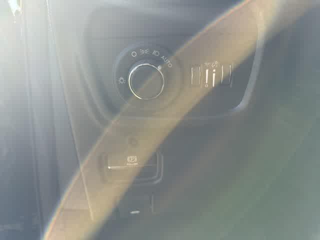 new 2025 Jeep Grand Cherokee car, priced at $40,457