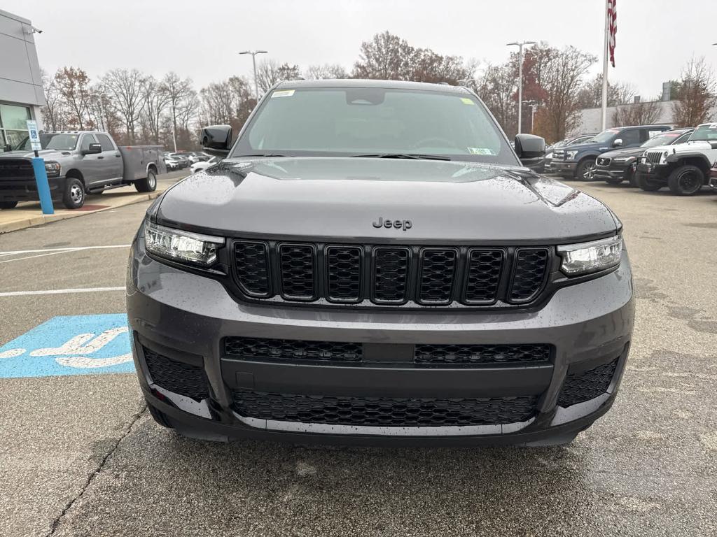 new 2025 Jeep Grand Cherokee L car, priced at $46,107