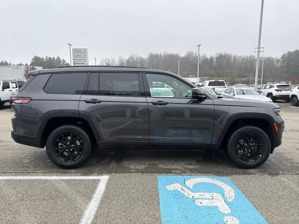 new 2025 Jeep Grand Cherokee L car, priced at $46,107