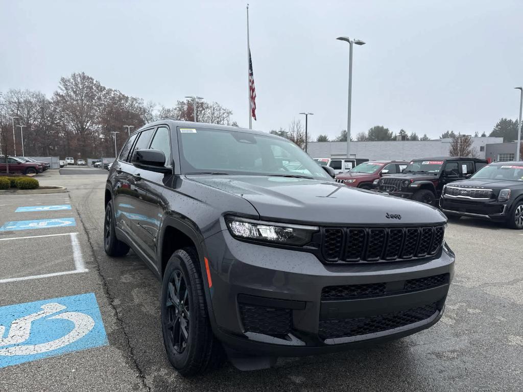new 2025 Jeep Grand Cherokee L car, priced at $46,107