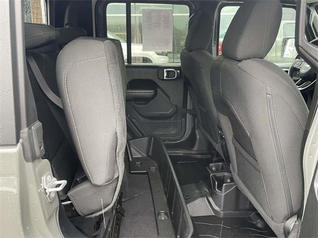 used 2021 Jeep Gladiator car, priced at $32,081
