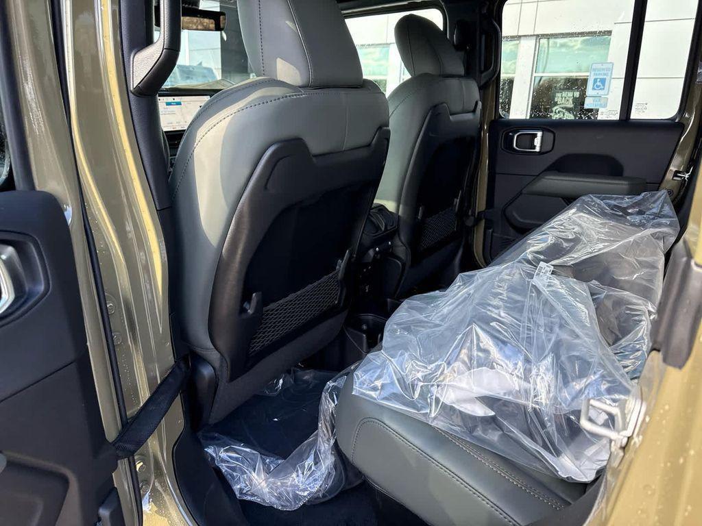 new 2026 Jeep Gladiator car, priced at $66,415