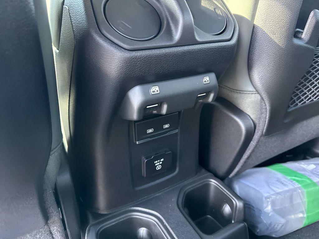 new 2026 Jeep Gladiator car, priced at $66,415