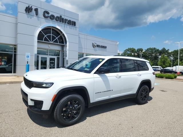 new 2025 Jeep Grand Cherokee L car, priced at $44,711