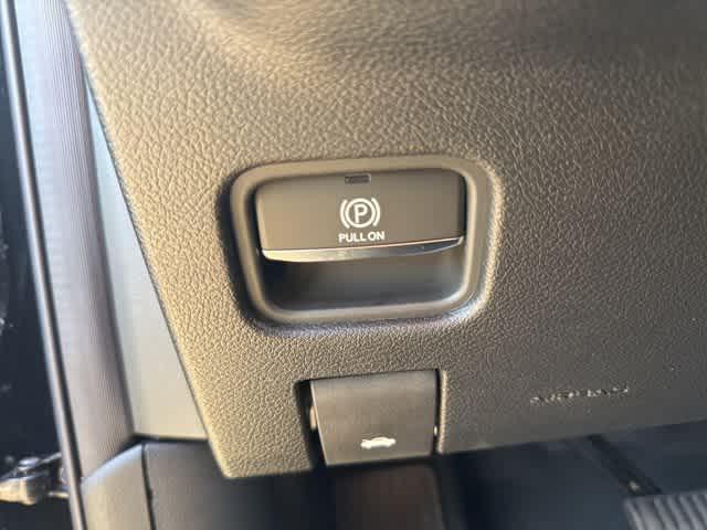 new 2025 Jeep Grand Cherokee car, priced at $42,683