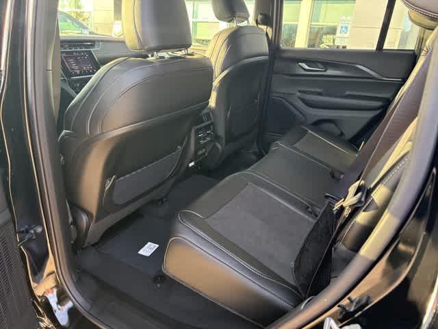 new 2025 Jeep Grand Cherokee car, priced at $42,683