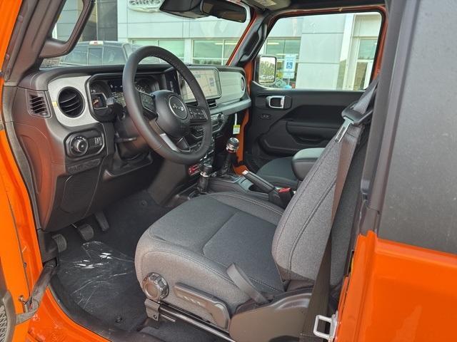new 2025 Jeep Wrangler car, priced at $41,651