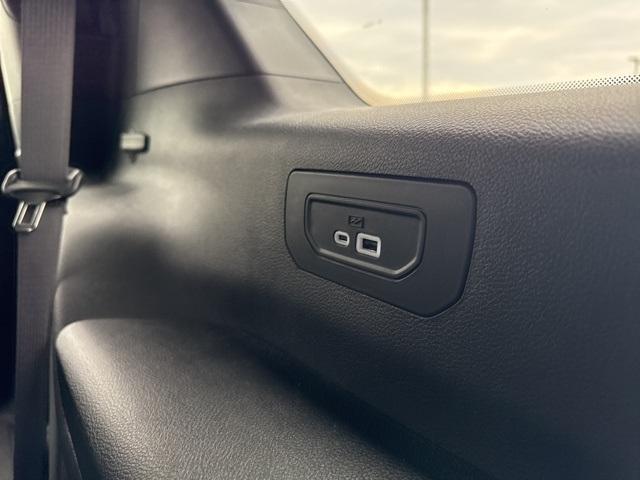 new 2025 Jeep Grand Cherokee L car, priced at $48,607