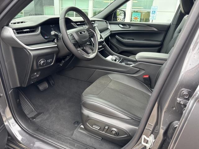 new 2025 Jeep Grand Cherokee L car, priced at $48,607