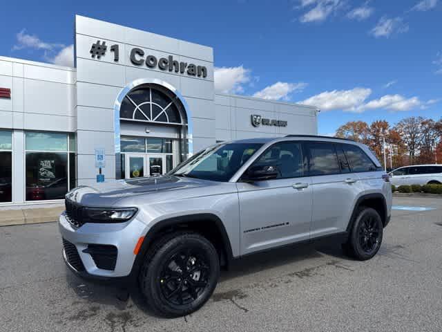 new 2025 Jeep Grand Cherokee car, priced at $42,683