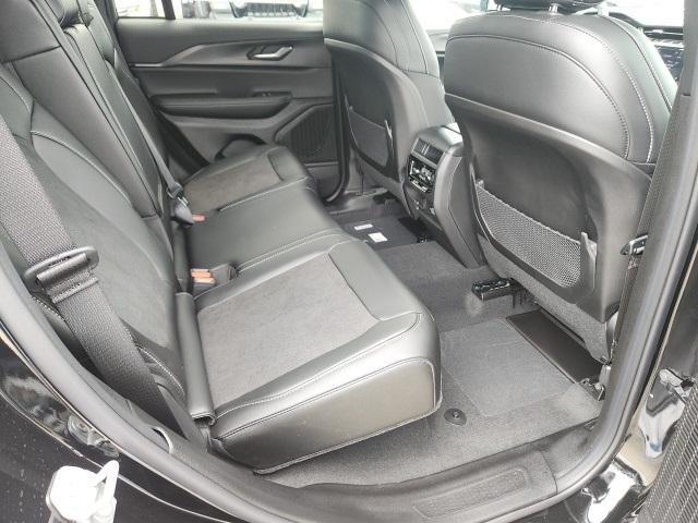 new 2025 Jeep Grand Cherokee car, priced at $42,108