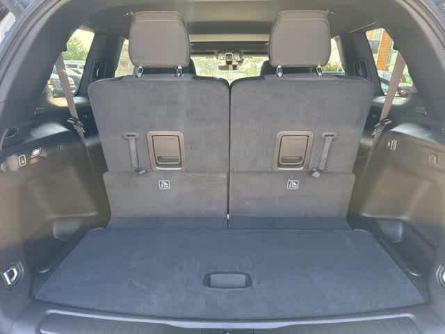 new 2025 Jeep Grand Cherokee L car, priced at $42,702