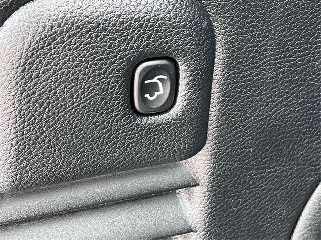 used 2021 Jeep Grand Cherokee car, priced at $26,487
