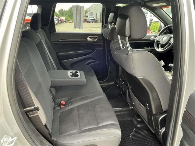 used 2015 Jeep Grand Cherokee car, priced at $11,987