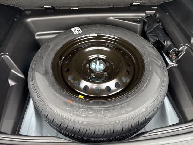 new 2025 Jeep Grand Cherokee car, priced at $42,165