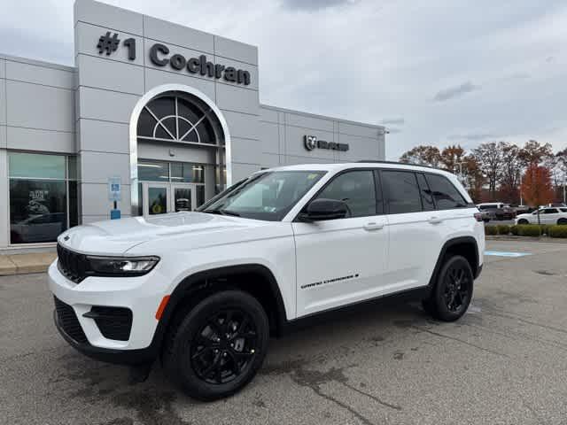 new 2025 Jeep Grand Cherokee car, priced at $42,165