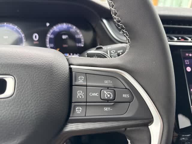 new 2025 Jeep Grand Cherokee car, priced at $42,165