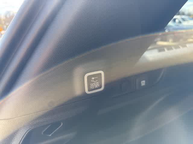 new 2025 Jeep Grand Cherokee car, priced at $42,683