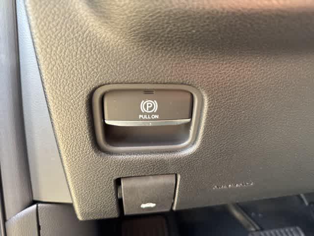 new 2025 Jeep Grand Cherokee car, priced at $42,683