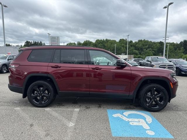 new 2025 Jeep Grand Cherokee L car, priced at $46,990